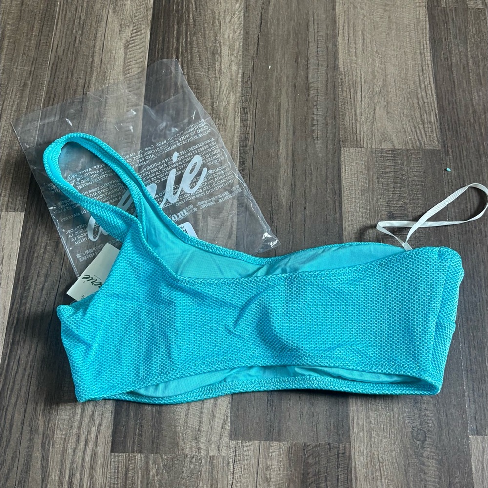 $37 NWT Aerie One Shoulder Bandeau Swim - Picture 5 of 6